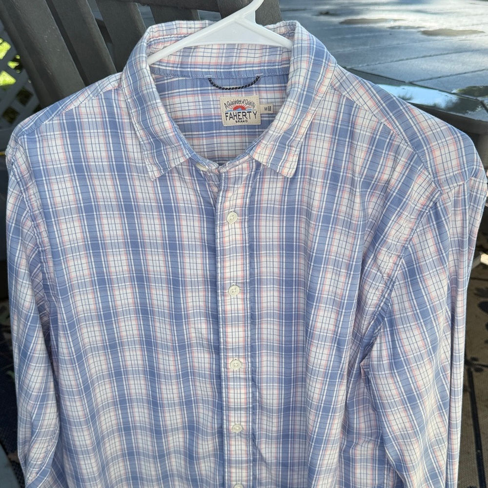 Faherty Long Sleeve Light Blue and White with stripe Plaid Casual Shirt